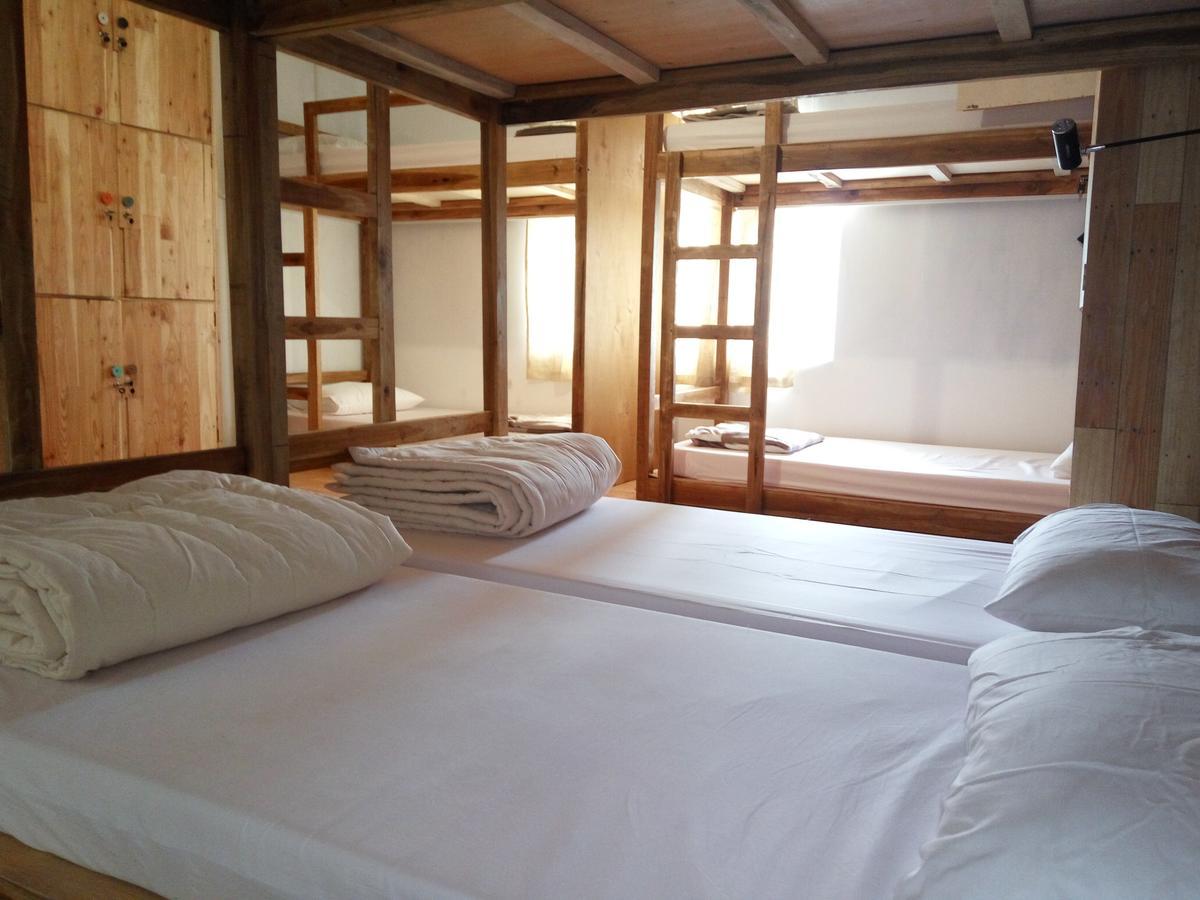 Tani Jiwo Hostel Diyeng Luaran gambar