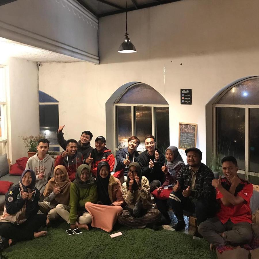 Tani Jiwo Hostel Diyeng Luaran gambar