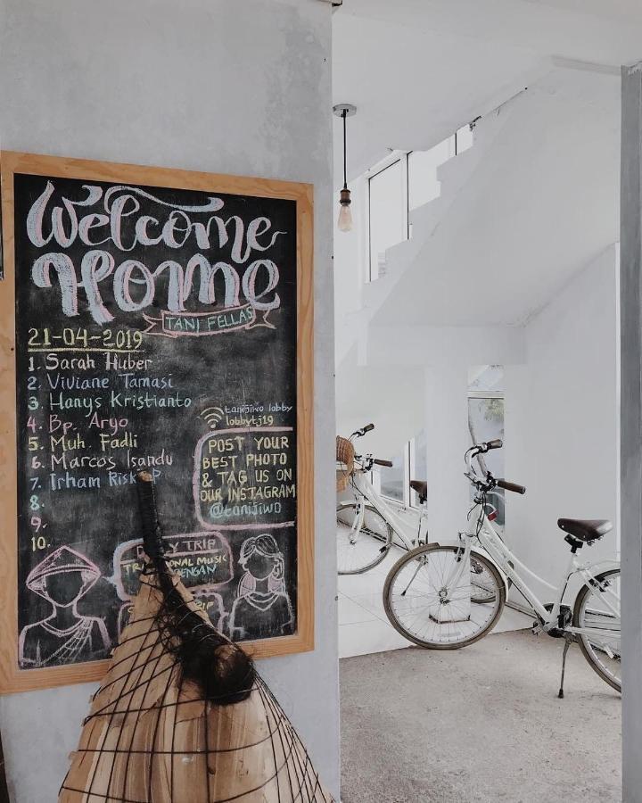 Tani Jiwo Hostel Diyeng Luaran gambar